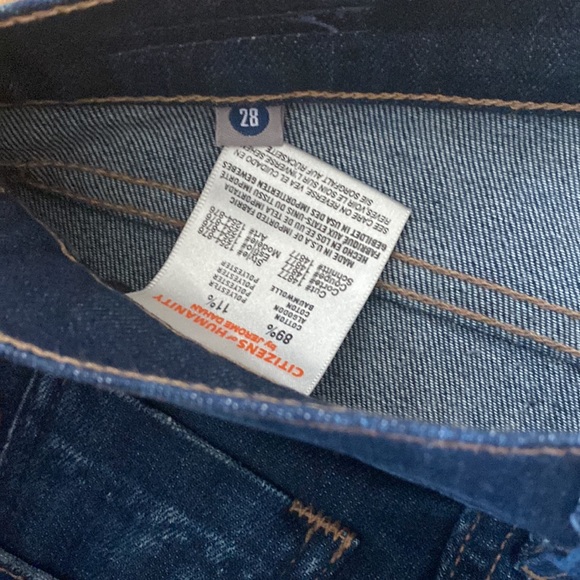 Citizens of Humanity Dylan drop rise cropped jeans size 28. - Picture 4 of 10